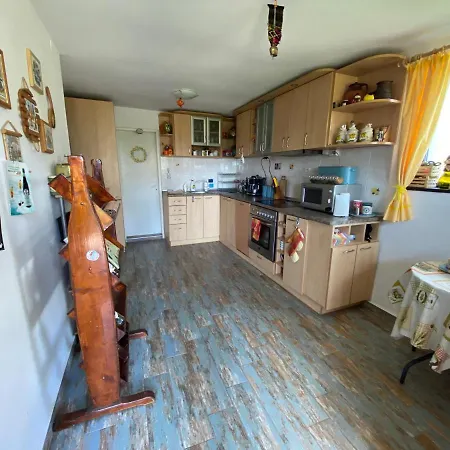 Mitevi With Sea Views * General-Kantardzhievo