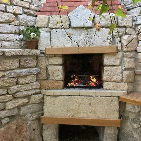 Mitevi With Sea Views Tatil Evi