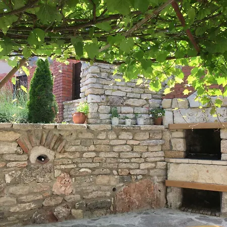 Mitevi With Sea Views * General-Kantardzhievo